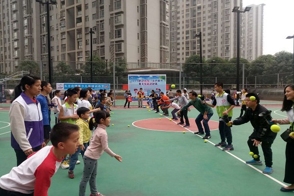 1ͼΪ���μ�������������ӱ���